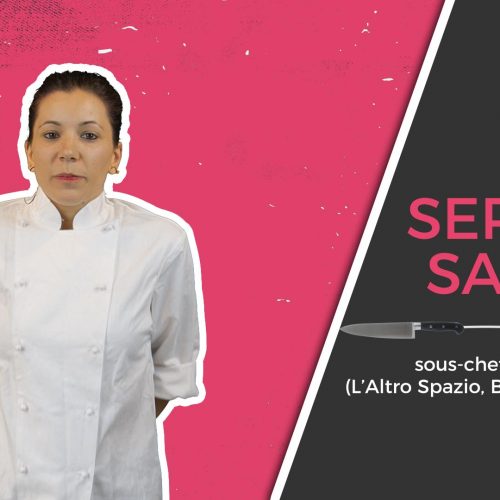 Serena Sacco, classe '90, ipovedente diplomata alla Scuola Alberghiera - Margherita di Savoia di Foggia, alla sua prima esperienza lavorativa come cuoca ai fornelli de L'Altro Spazio.